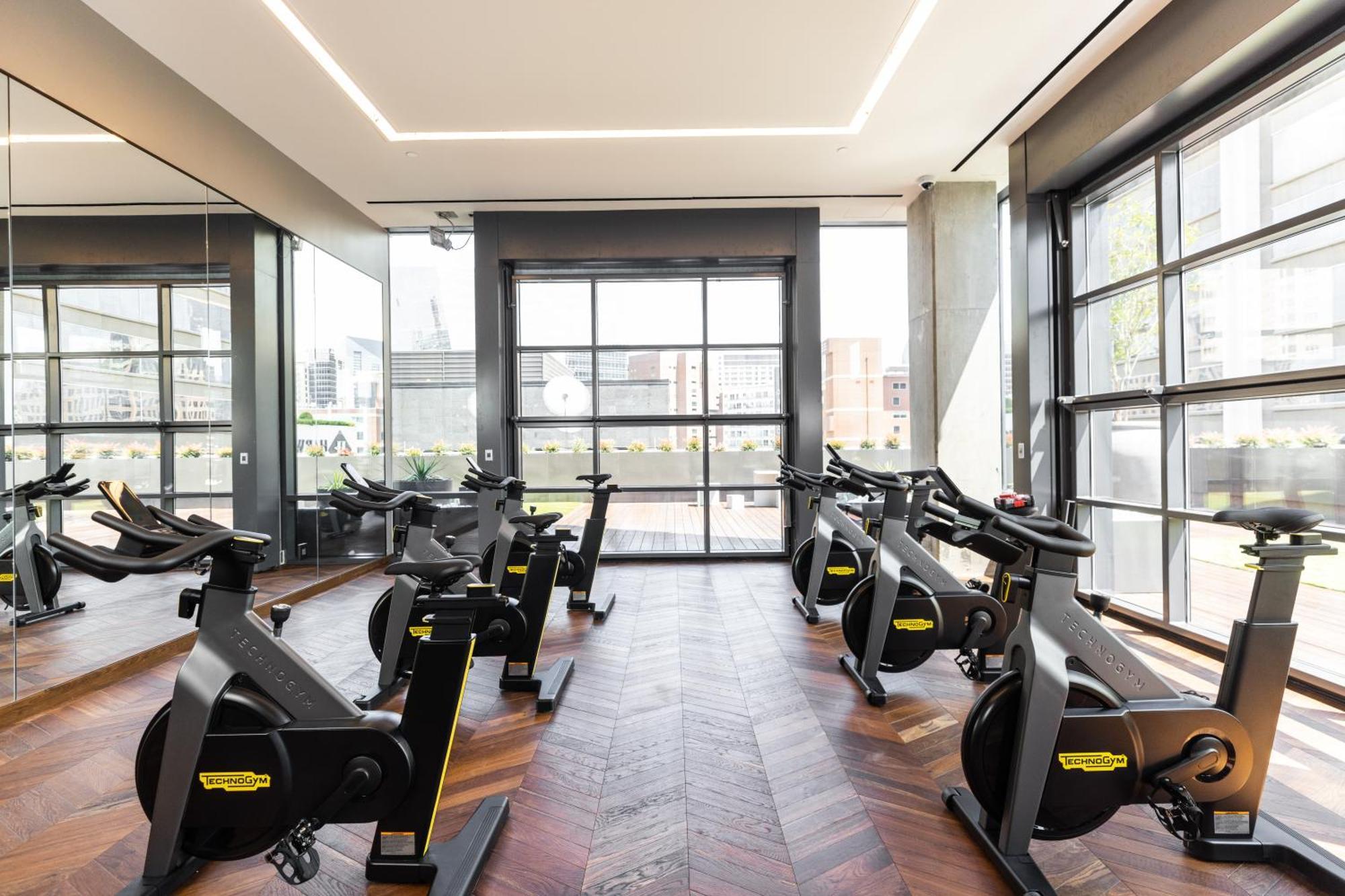 Hotel Swexan Ντάλλας Εξωτερικό φωτογραφία